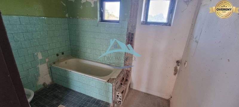 693074_6b77d5bbcbcb98afacc42993a4f86069jpg.jpg