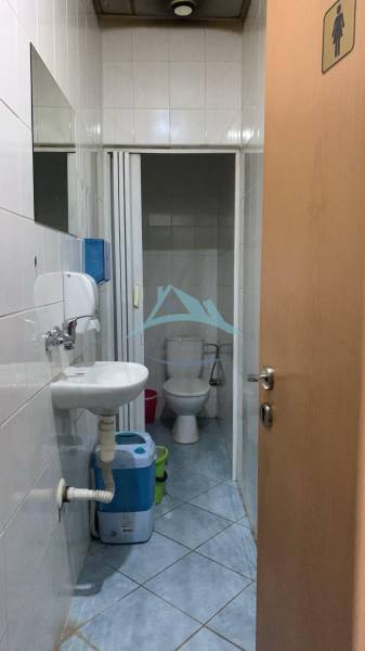 c24b984c-c5d9-4111-a1fa-f3ce94d7e973.jpeg