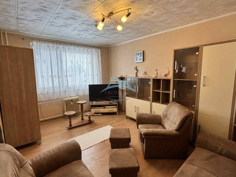 ae03fb25-c7cf-4443-a1d6-12011ba38468.jfif