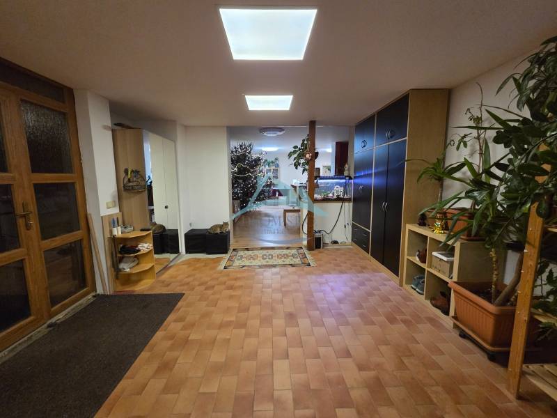 WhatsApp Image 2026-04-17 at 13.59.26.jpeg